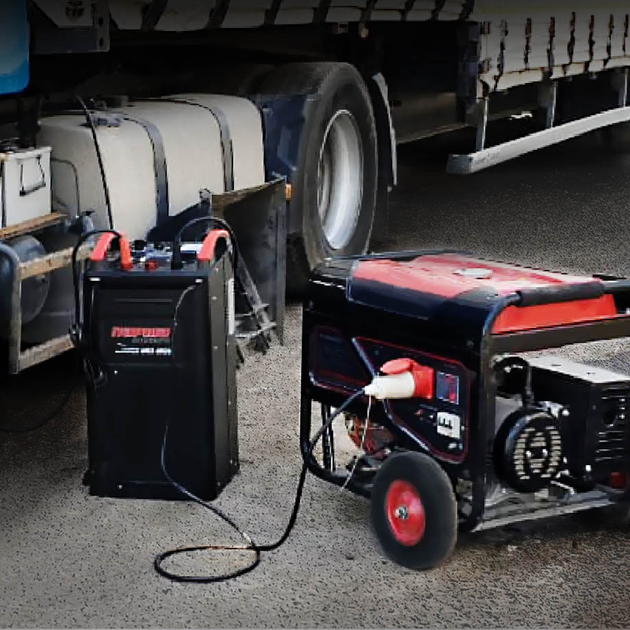 Аренда пуско-зарядного устройства ПАРМА-Электрон УПЗ-1000 в компании ГенПрокат